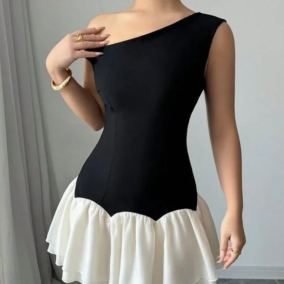 Black Casual Women's Woven Splicing Design Sleeveless Asymmetric Mini Dress - Picture 6 of 6